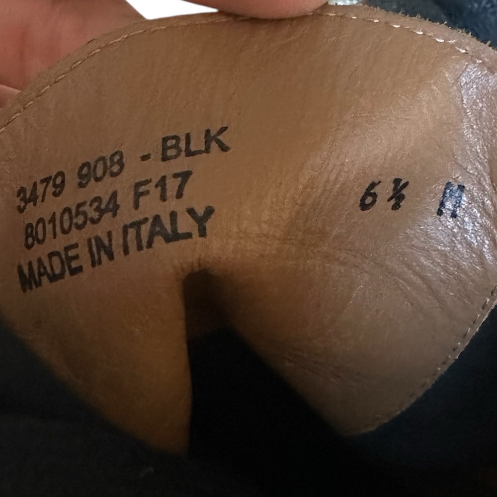 Frye Kay buckle leather and shearling boots RETAIL 350 - Picture 8 of 9